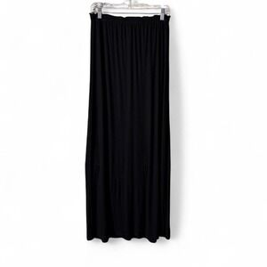 Black‎ Maxi Skirt